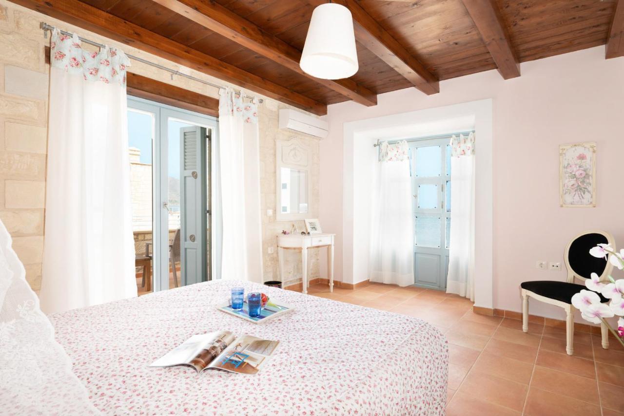 Beachfront Villa Turquoise With Private Pool, Bbq And Ping Pong Table Chania  Exteriör bild